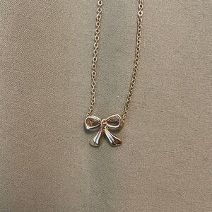 Edikted Gold Bow Pendant Necklace
